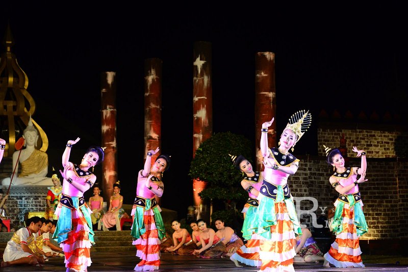 20151125-Loy Kratong_67.JPG